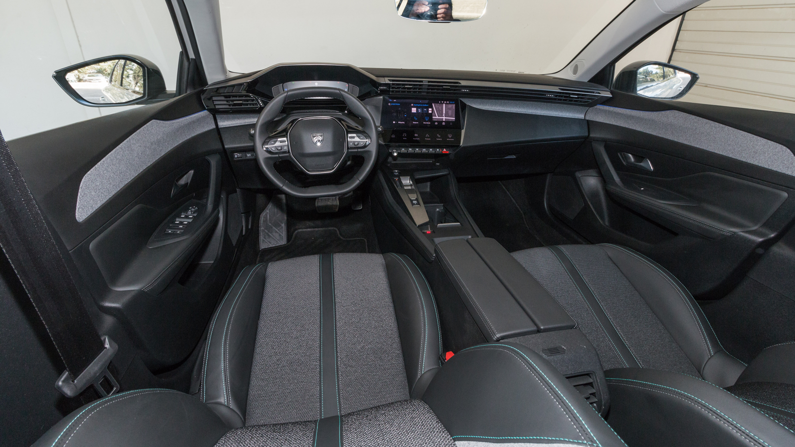 Peugeot 308: Βενζίνη, Diesel, Plug-In ή ηλεκτρικό;